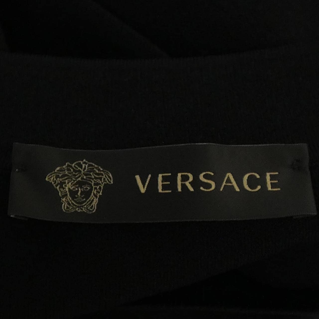 ヴェルサーチェ VERSACE A83291 スカート