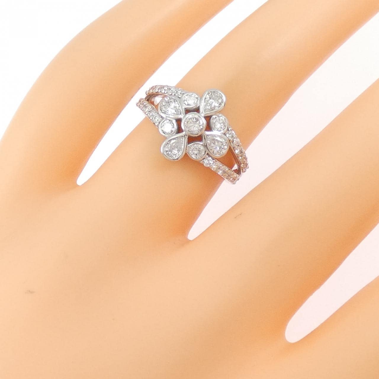 K18WG ダイヤモンド リング 1.00CT