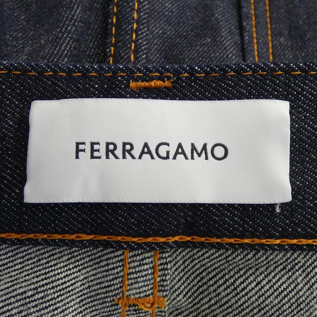 フェラガモ FERRAGAMO 143727 パンツ