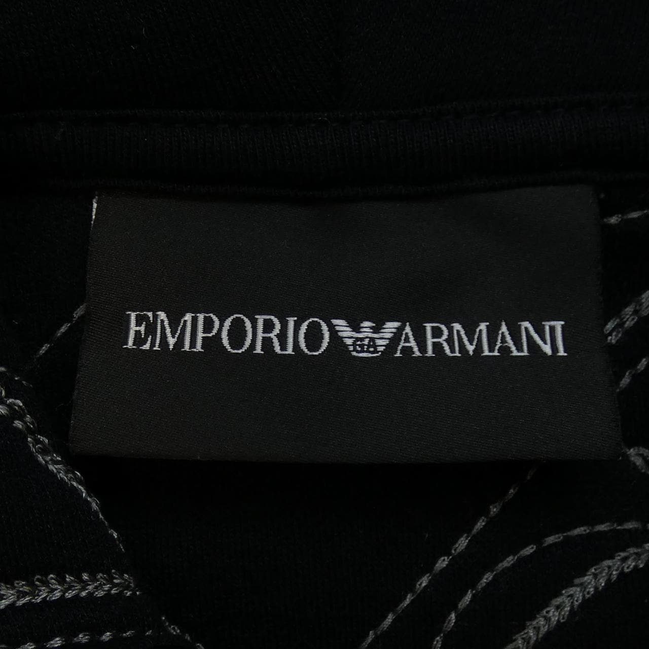 エンポリオアルマーニ EMPORIO ARMANI パーカー