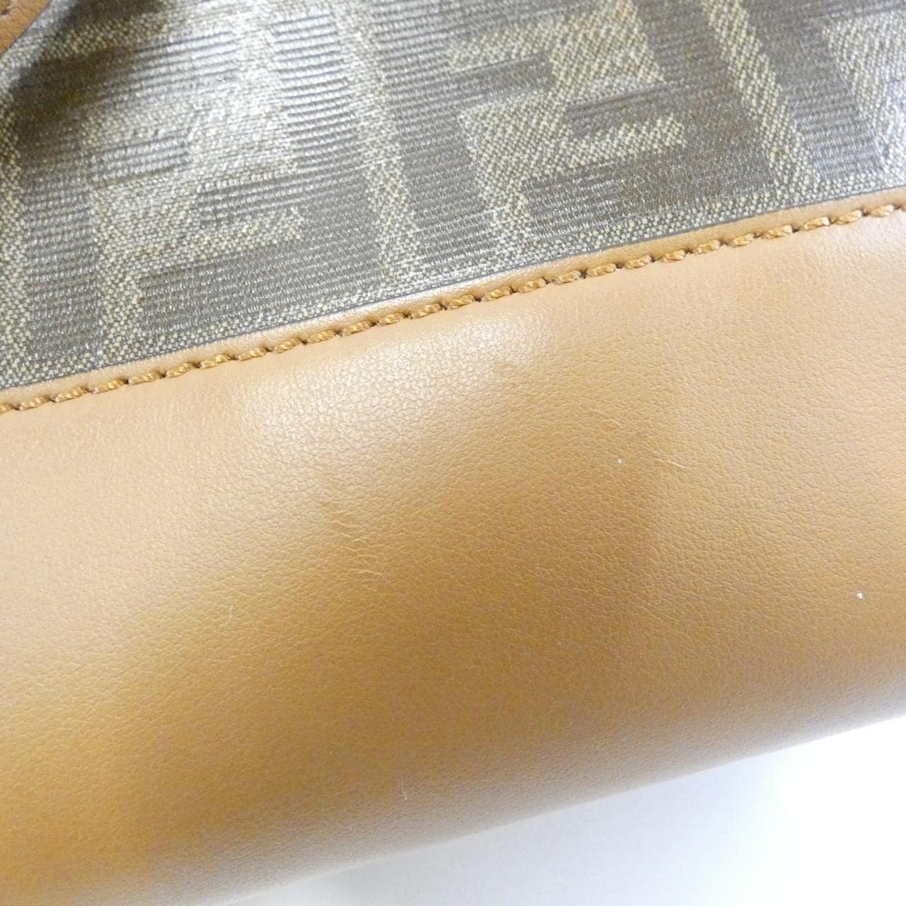 フェンディ 8BH348 A5K4 バッグ