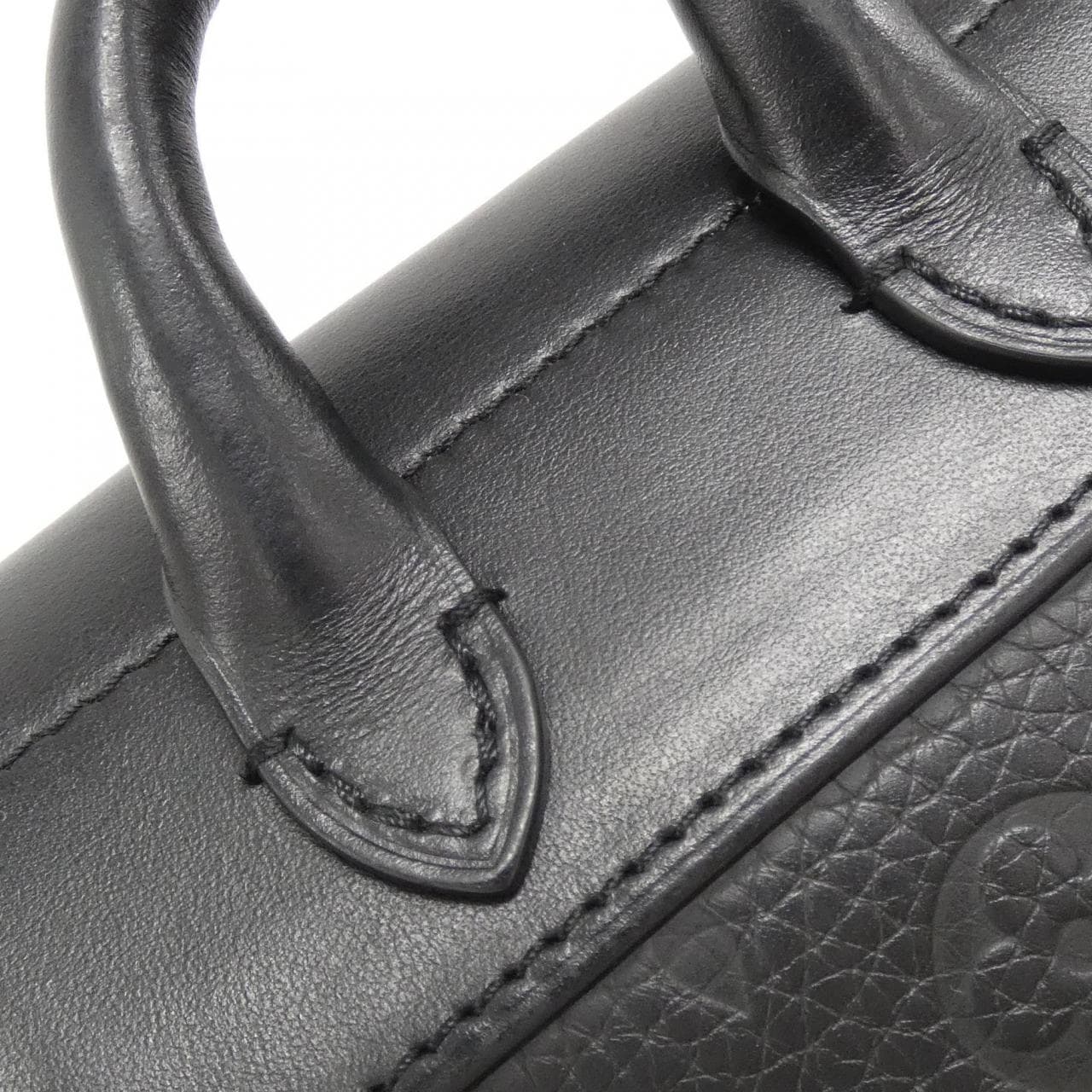 LOUIS VUITTON Taurillon Monogram Nano Steamer M82772 肩背包