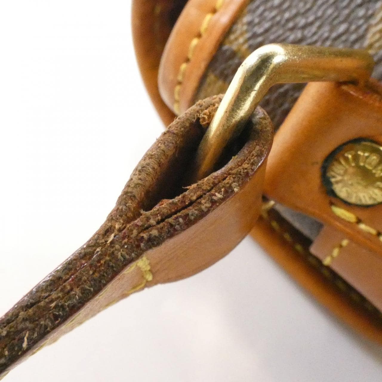 ルイヴィトン モノグラム ソローニュ M42250 ショルダーバッグ