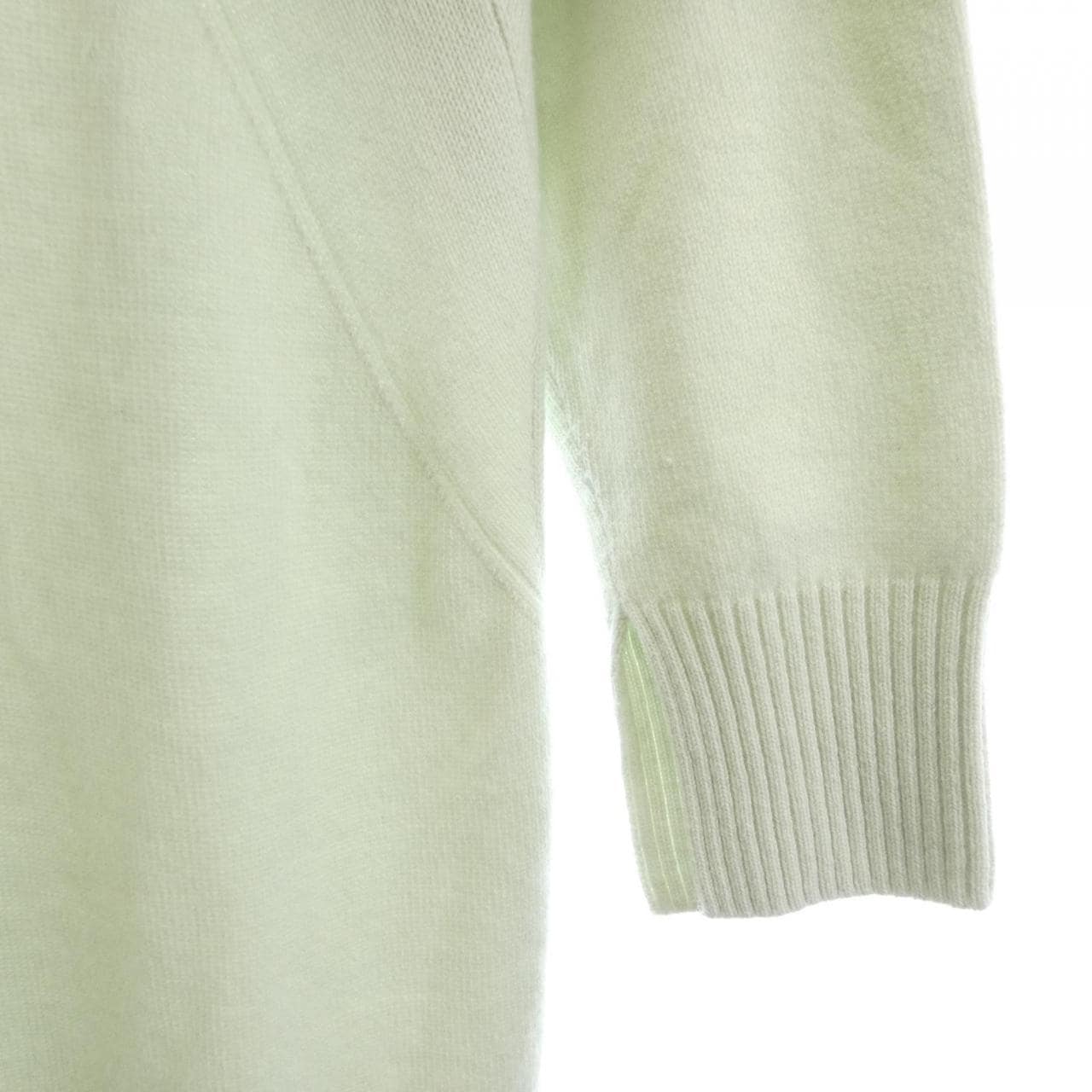 ベイジュ BEIGE. ニット