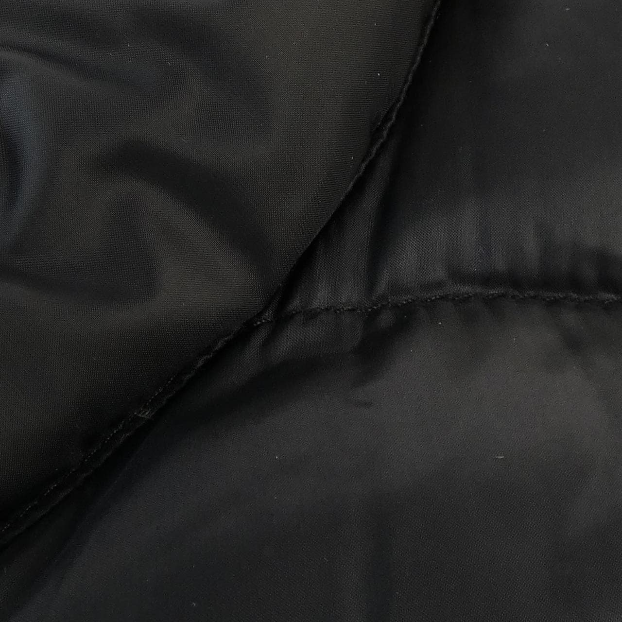 モンクレール MONCLER ダウンベスト