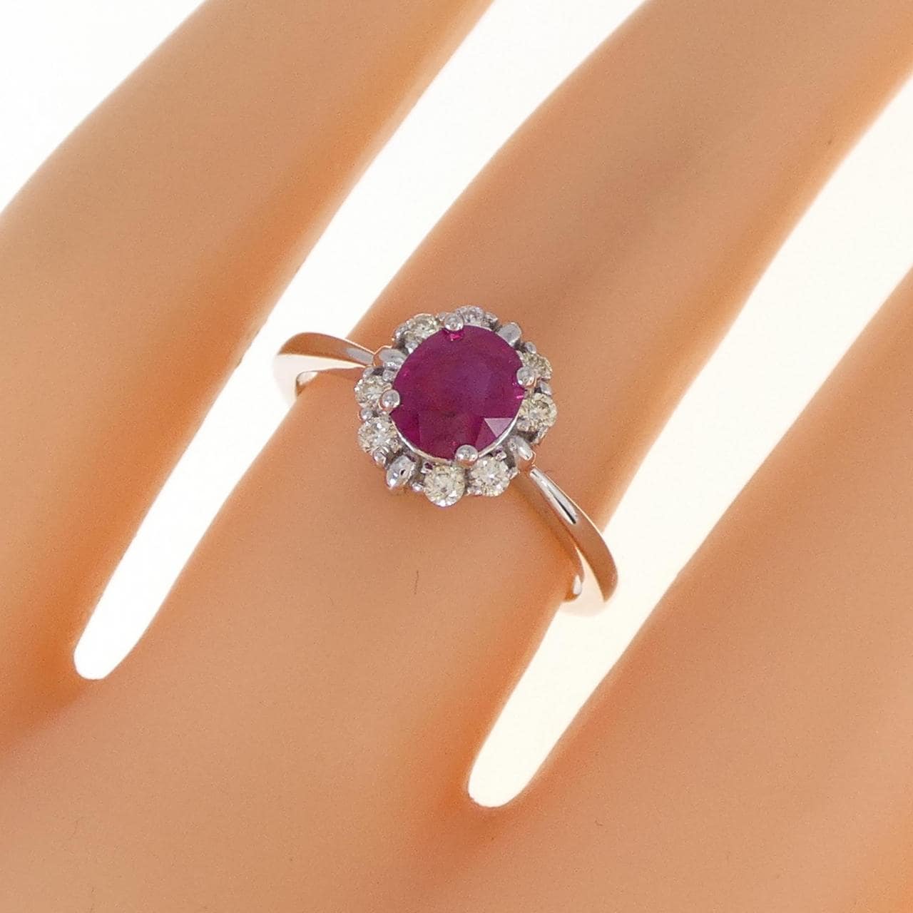 K18WG ルビー リング 0.659CT