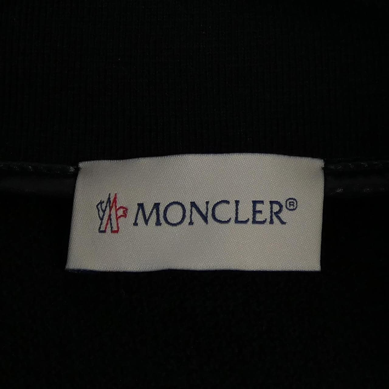 モンクレール MONCLER 20938G00029 ダウンジャケット