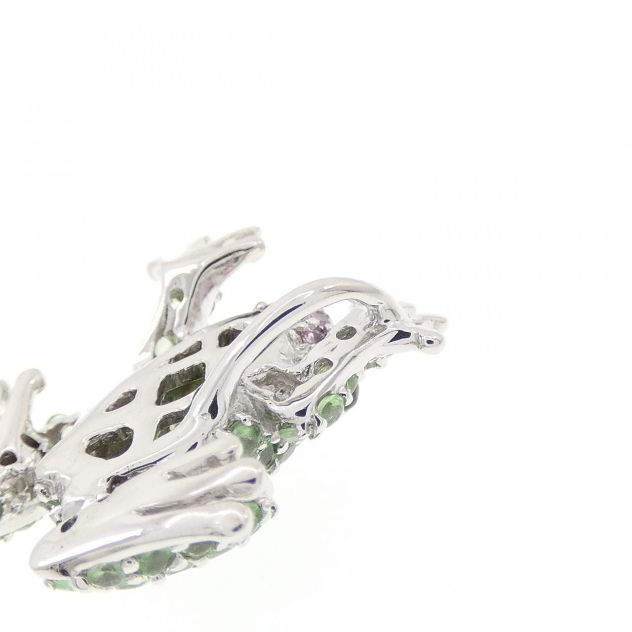 K18WG フロッグ グリーンガーネット ペンダント 0.84CT