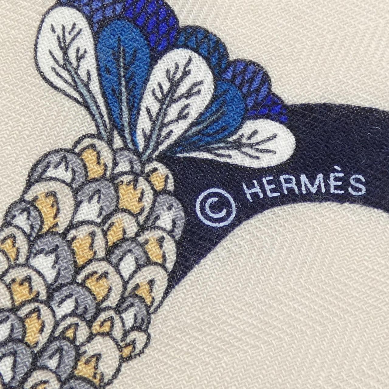 HERMES Passades et Serpentines H363688S 大三角披肩
