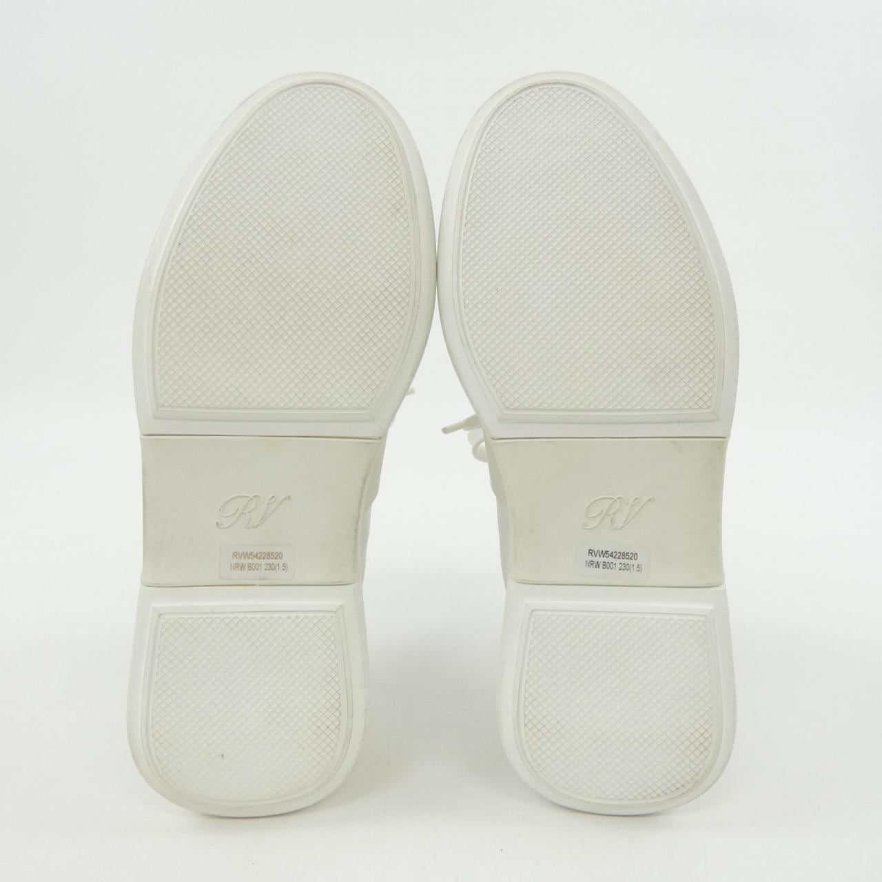 ロジェヴィヴィエ ROGER VIVIER スニーカー