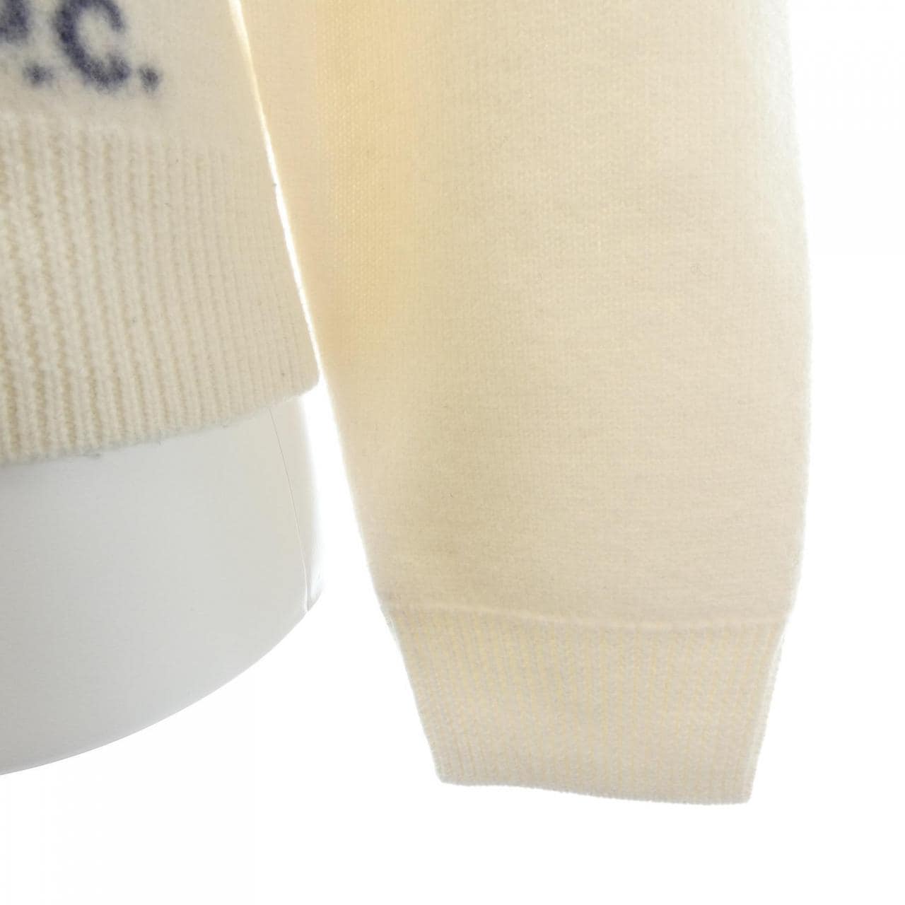 アーペーセー A.P.C. ニット