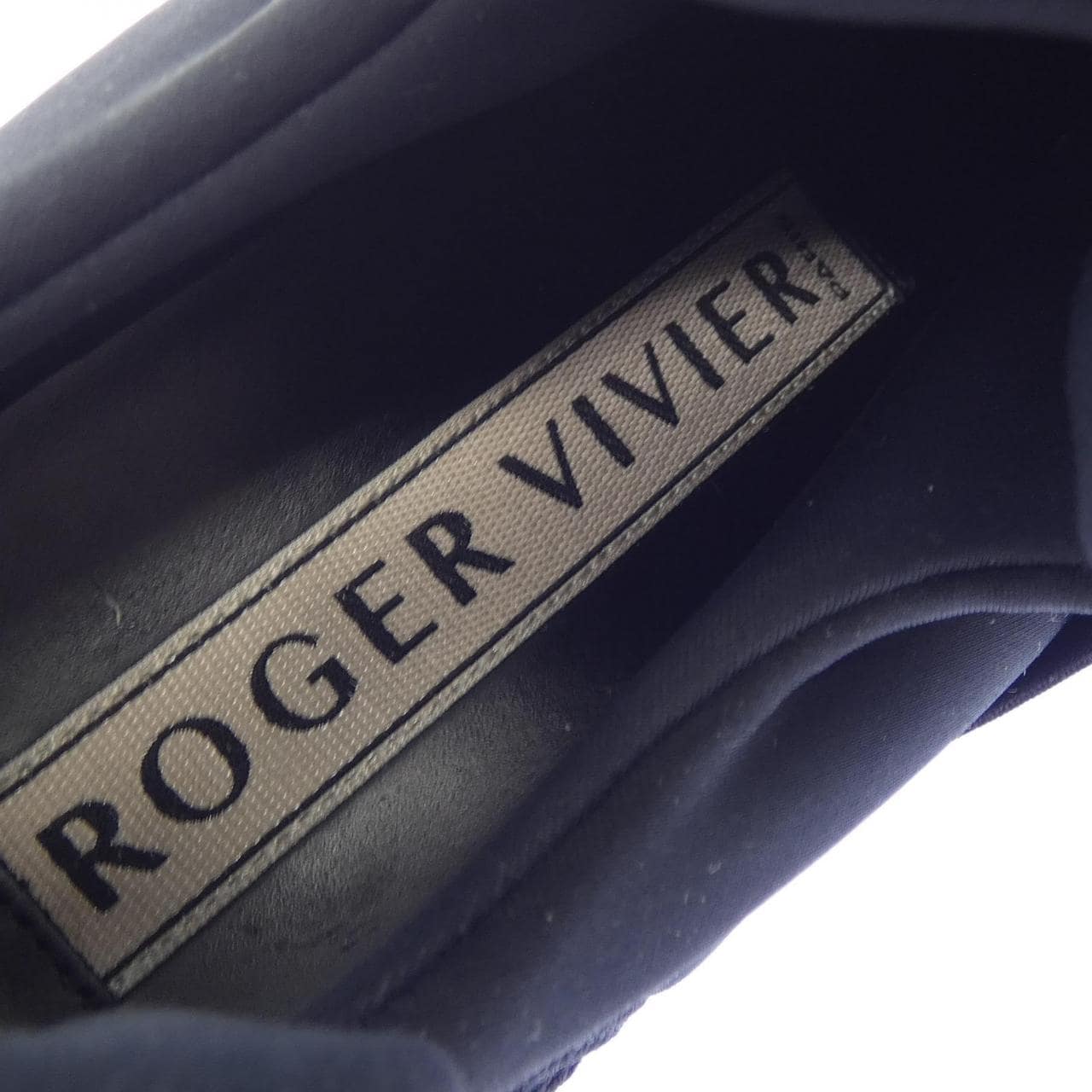 ロジェヴィヴィエ ROGER VIVIER ヴィヴ ラン　ストラスバックル スニーカー
