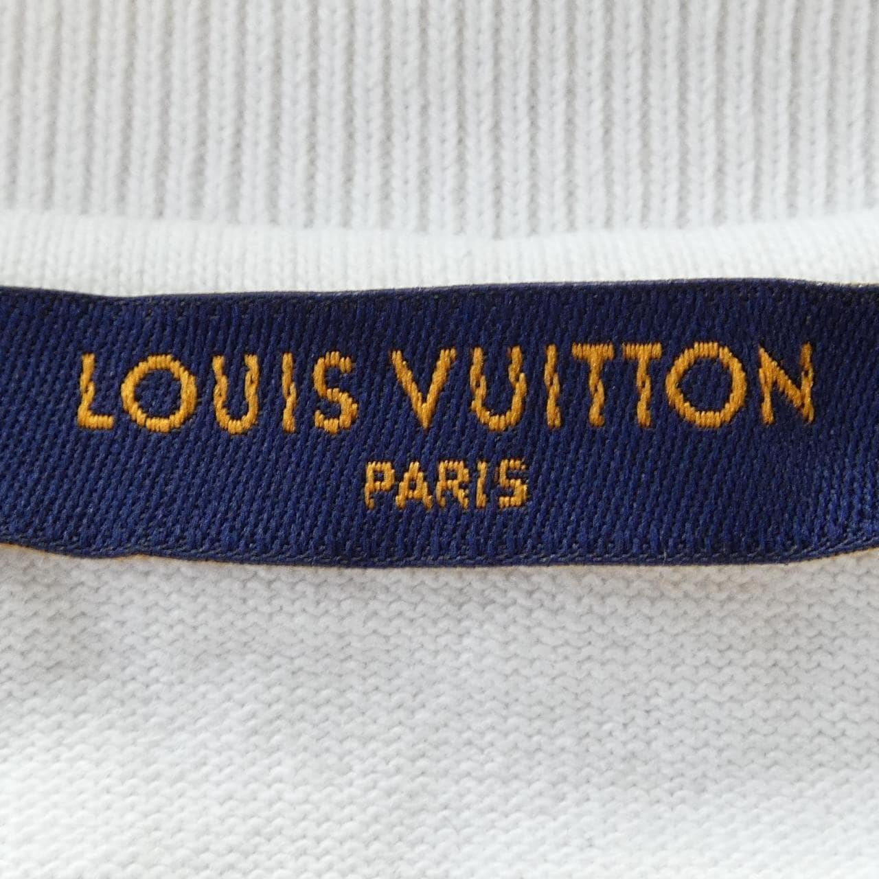 ルイヴィトン LOUIS VUITTON HGY60WJYN Tシャツ