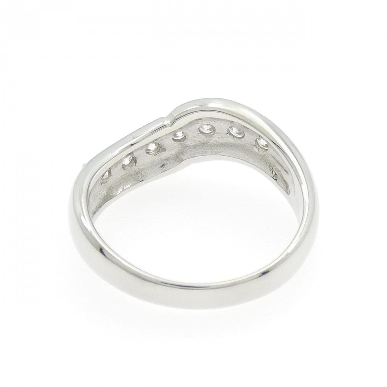 PT900 ダイヤモンド リング 0.73CT