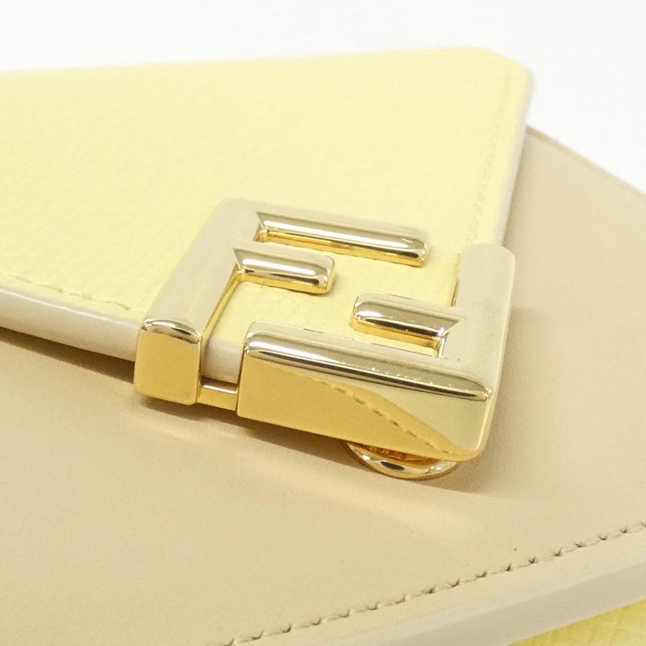 フェンディ FF DIAMOND 8M0480 ALV4 財布