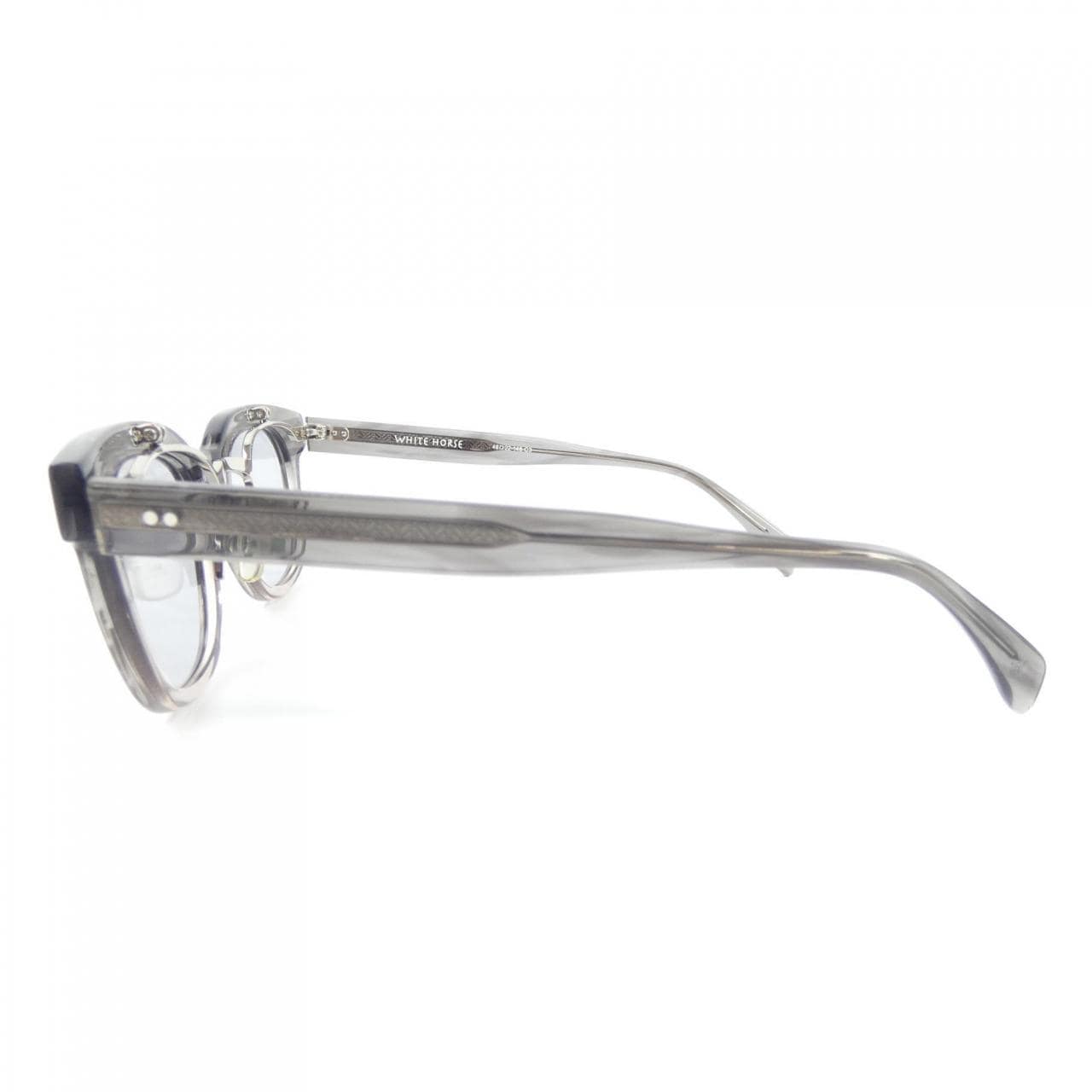 NEW. WHITE HORSE SUNGLASSES