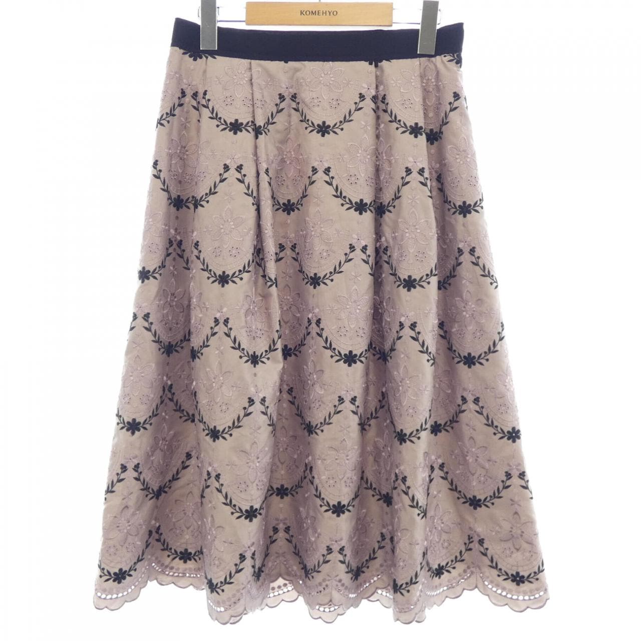 トゥービーシック TO BE CHIC スカート