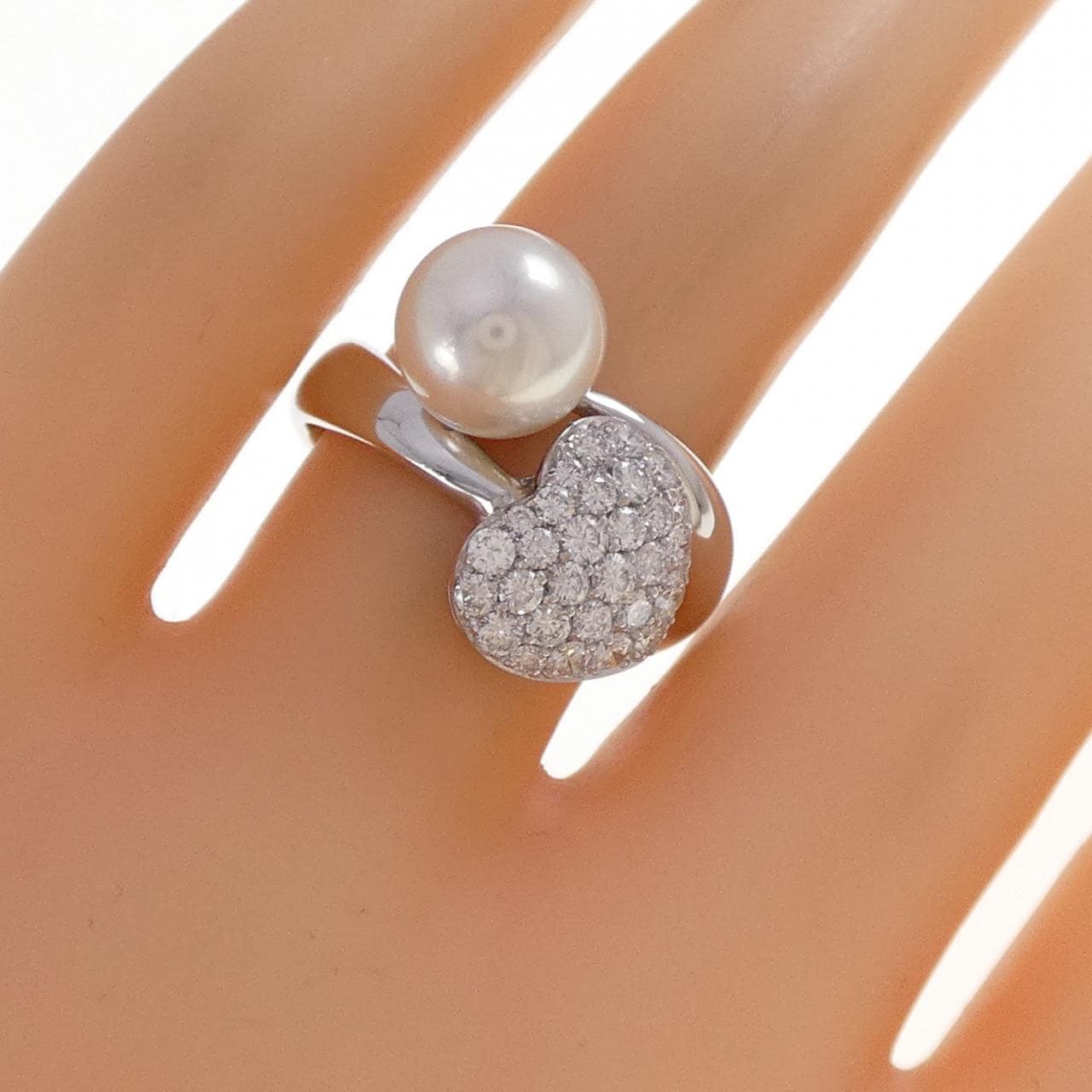 18KTWG ハート アコヤパール リング 8.3mm