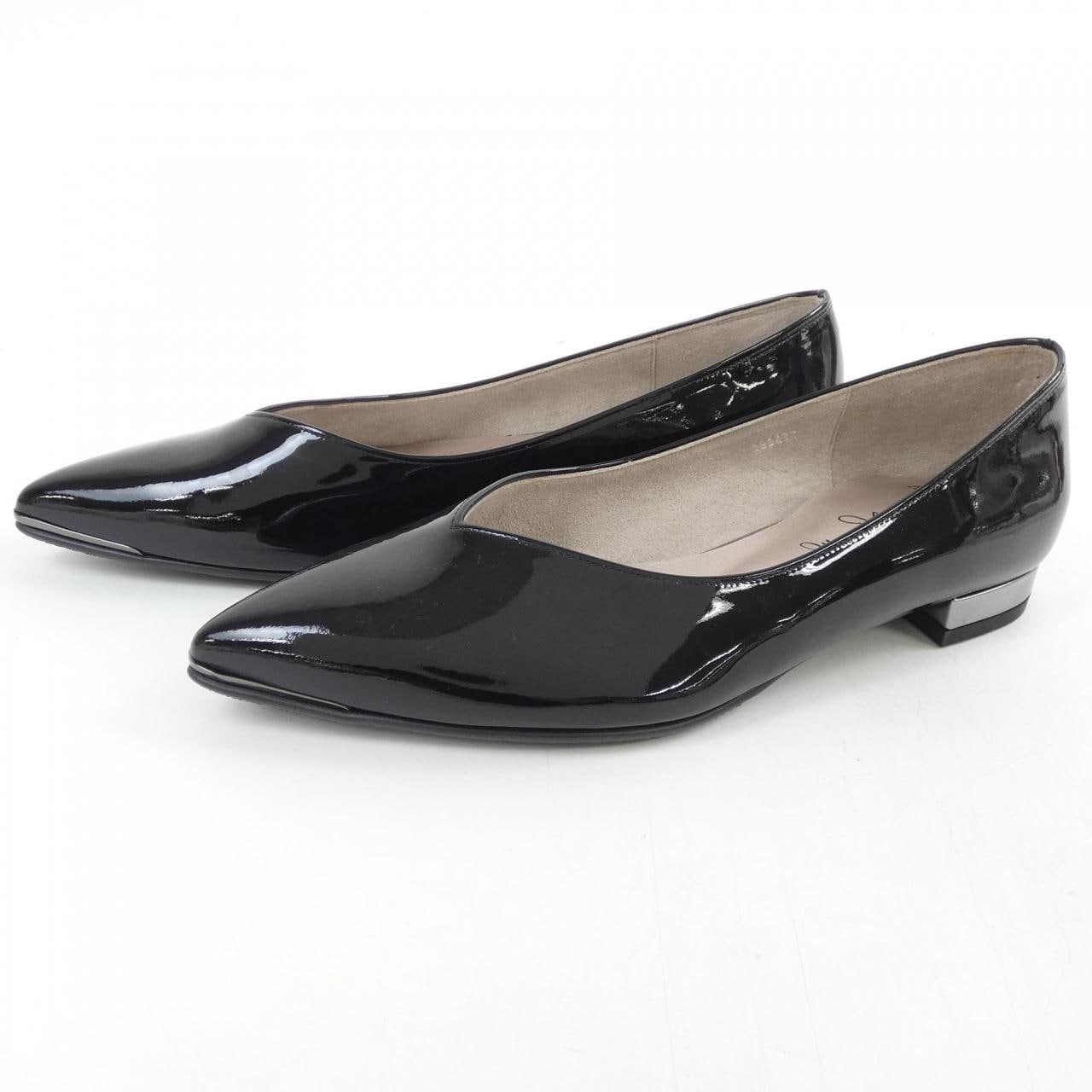 カネマツ Kanematsu パンプス