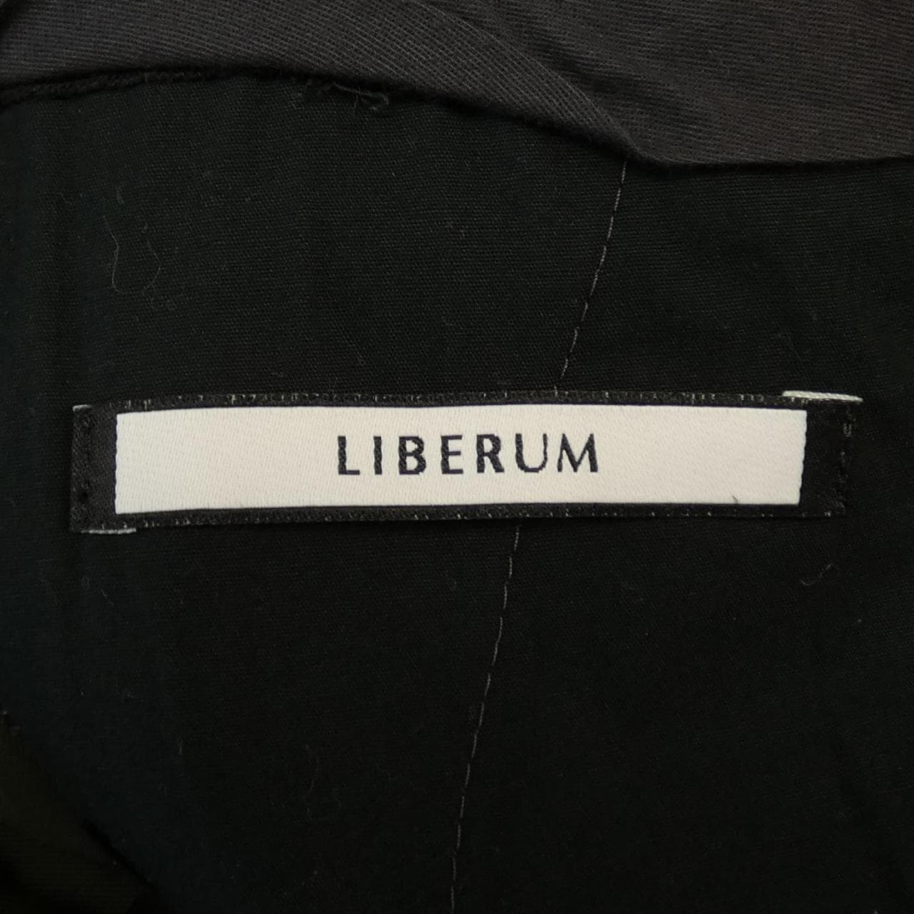LIBERUM パンツ