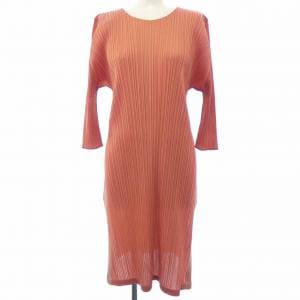 プリーツプリーズ PLEATS PLEASE PP36JT461 ワンピース