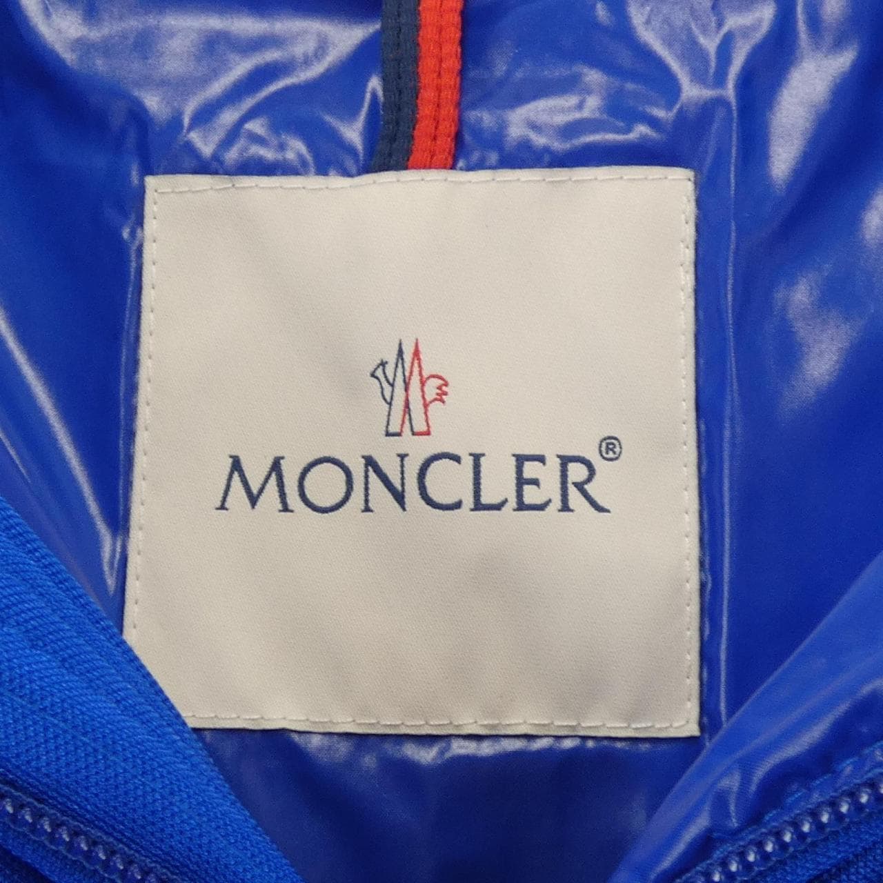 MONCLER蒙克勒羽绒服