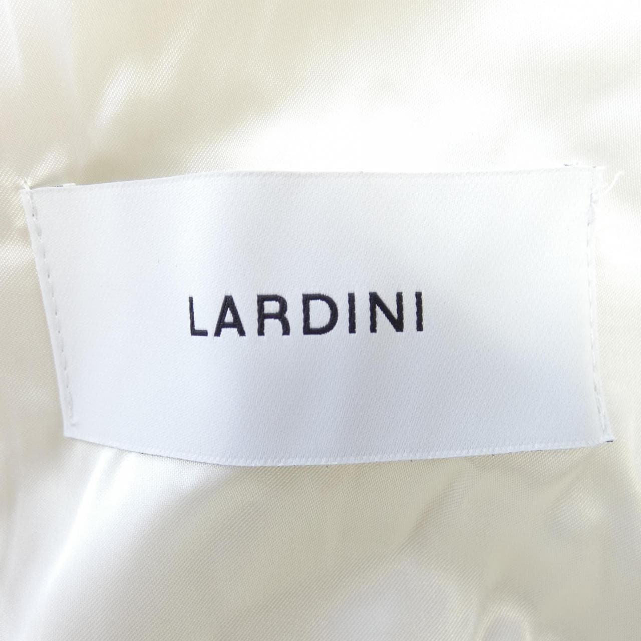 LARDINI豌豆大衣