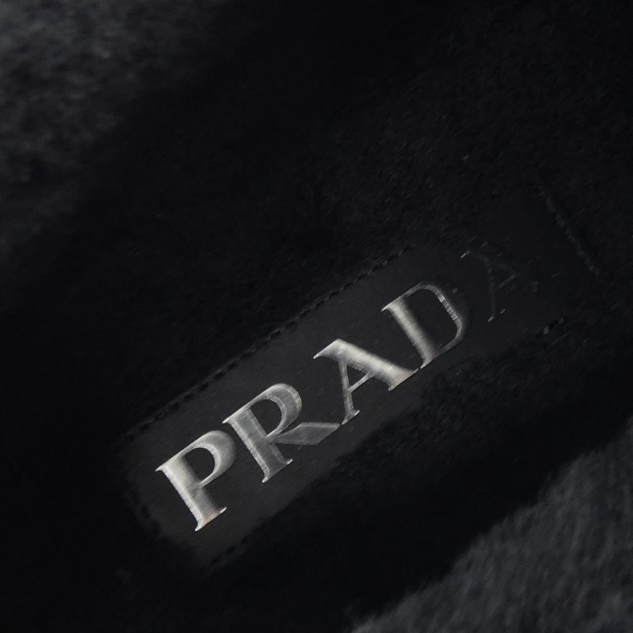 プラダ PRADA トライアングルロゴ 1D246M シューズ