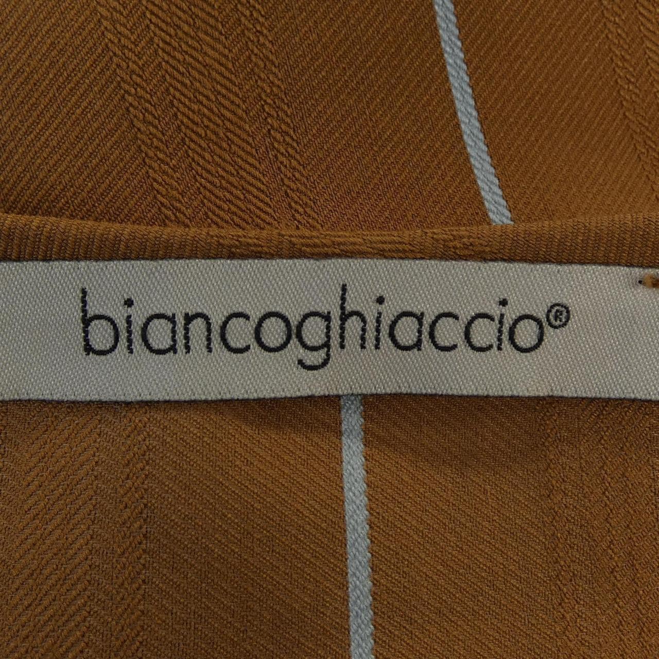 biancoghiaccio トップス