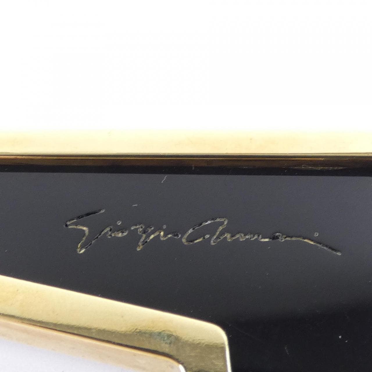 ジョルジオ アルマーニ GIORGIO ARMANI ブローチ