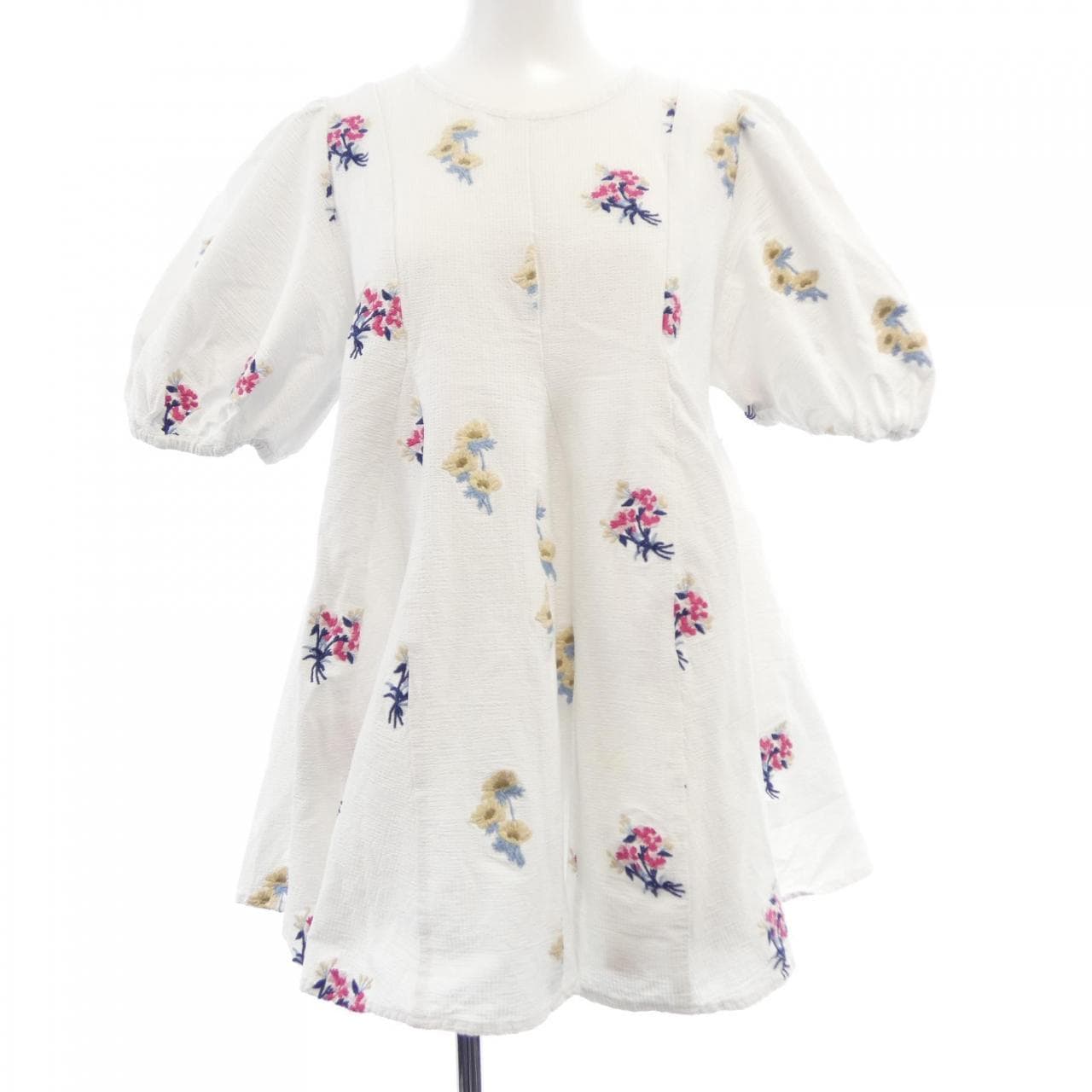 チェスティ chesty 22H602 トップス