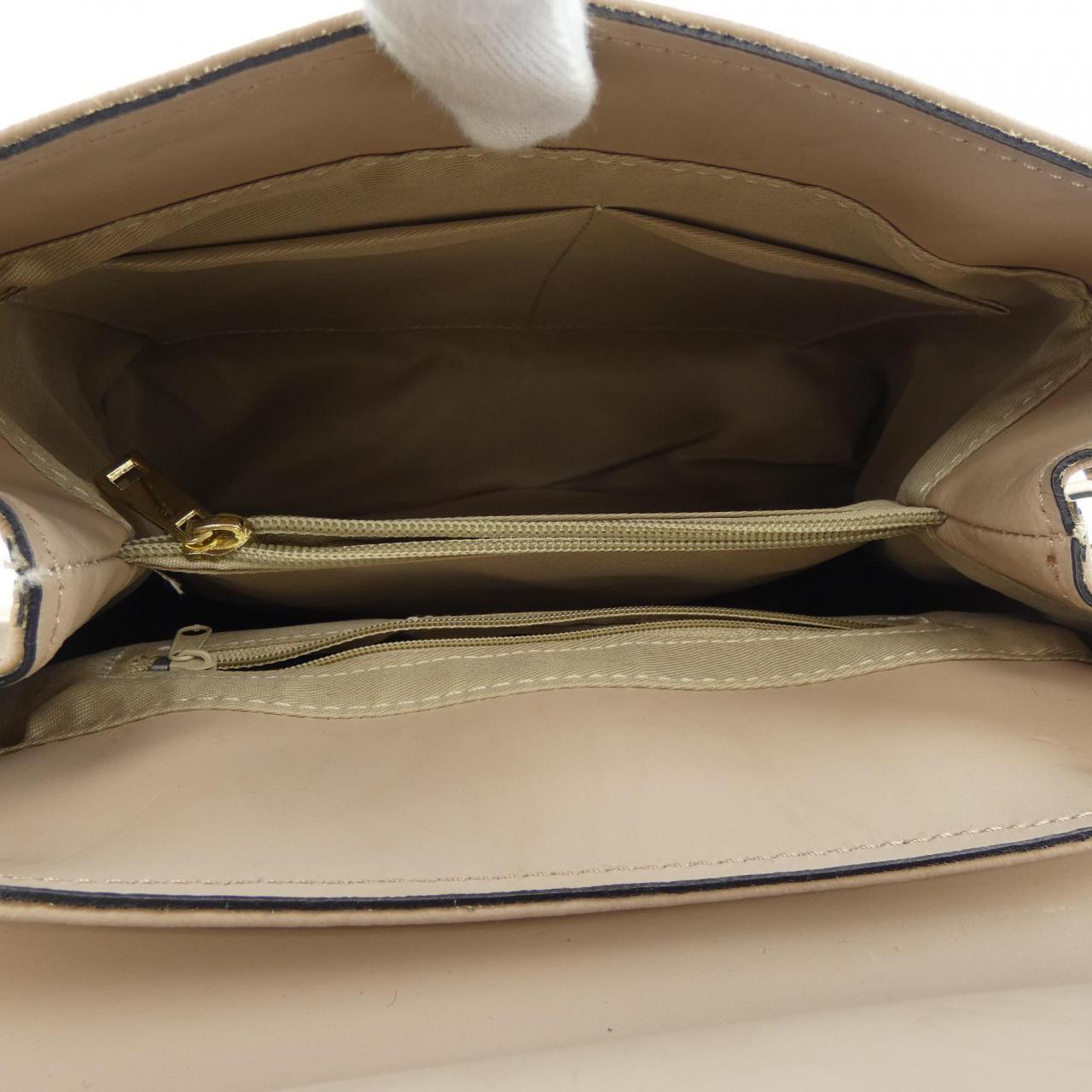 CAMELIA ROMA BAG