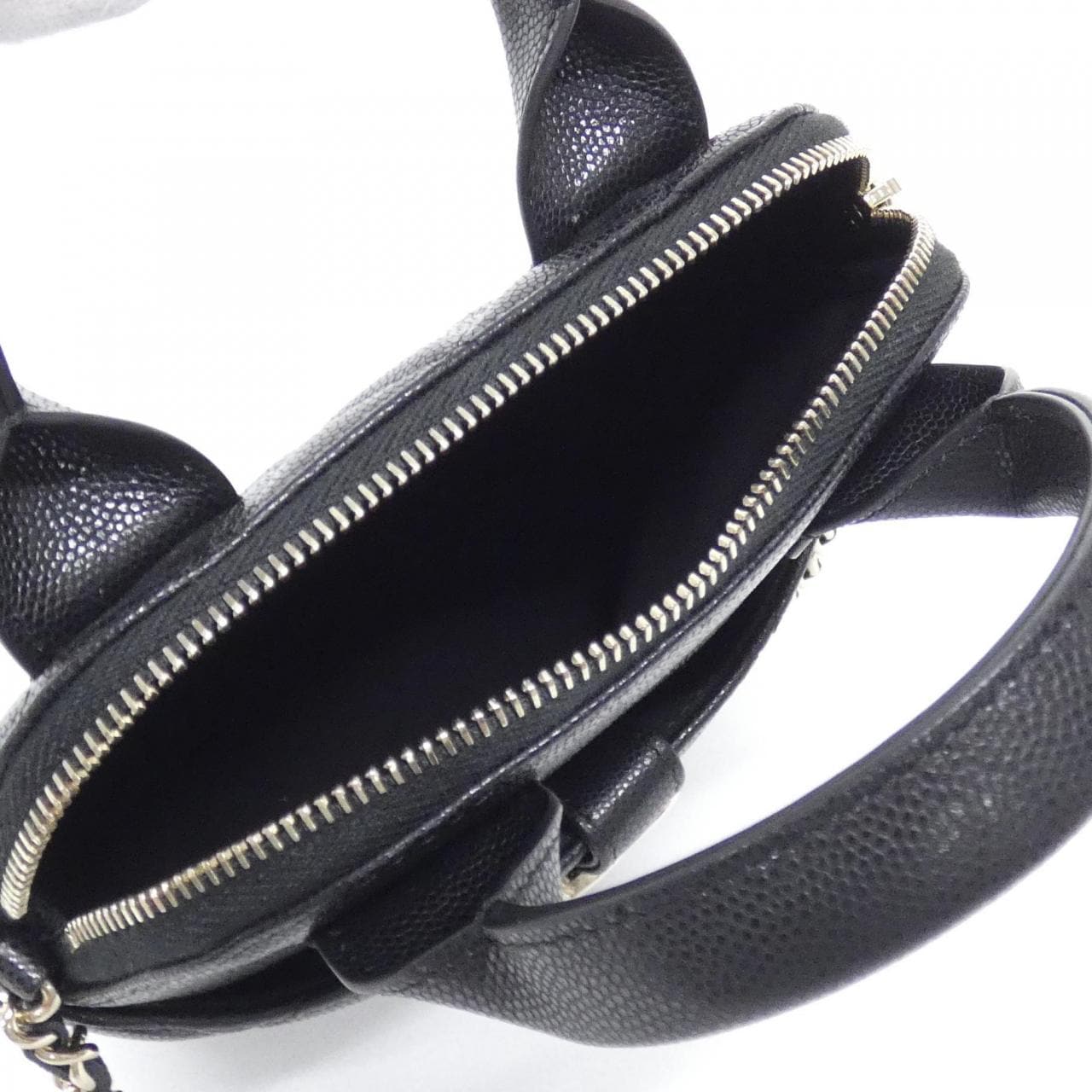 シャネル AP4742 チェーンクラッチ