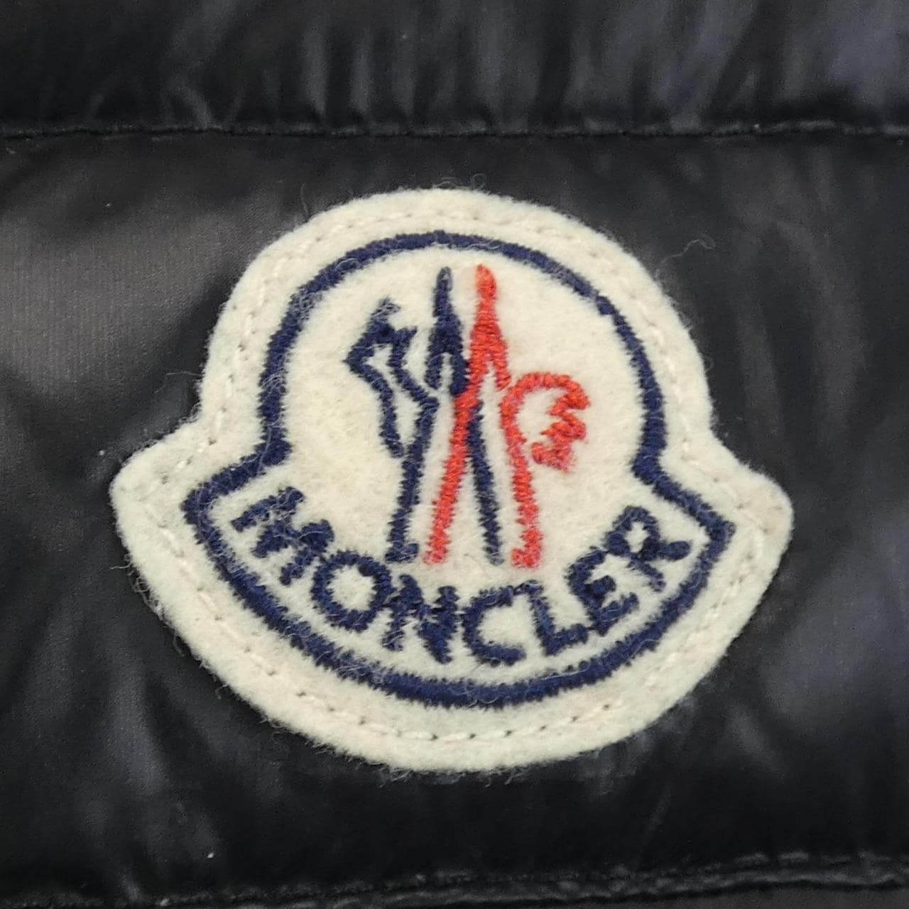 モンクレール MONCLER ダウンベスト