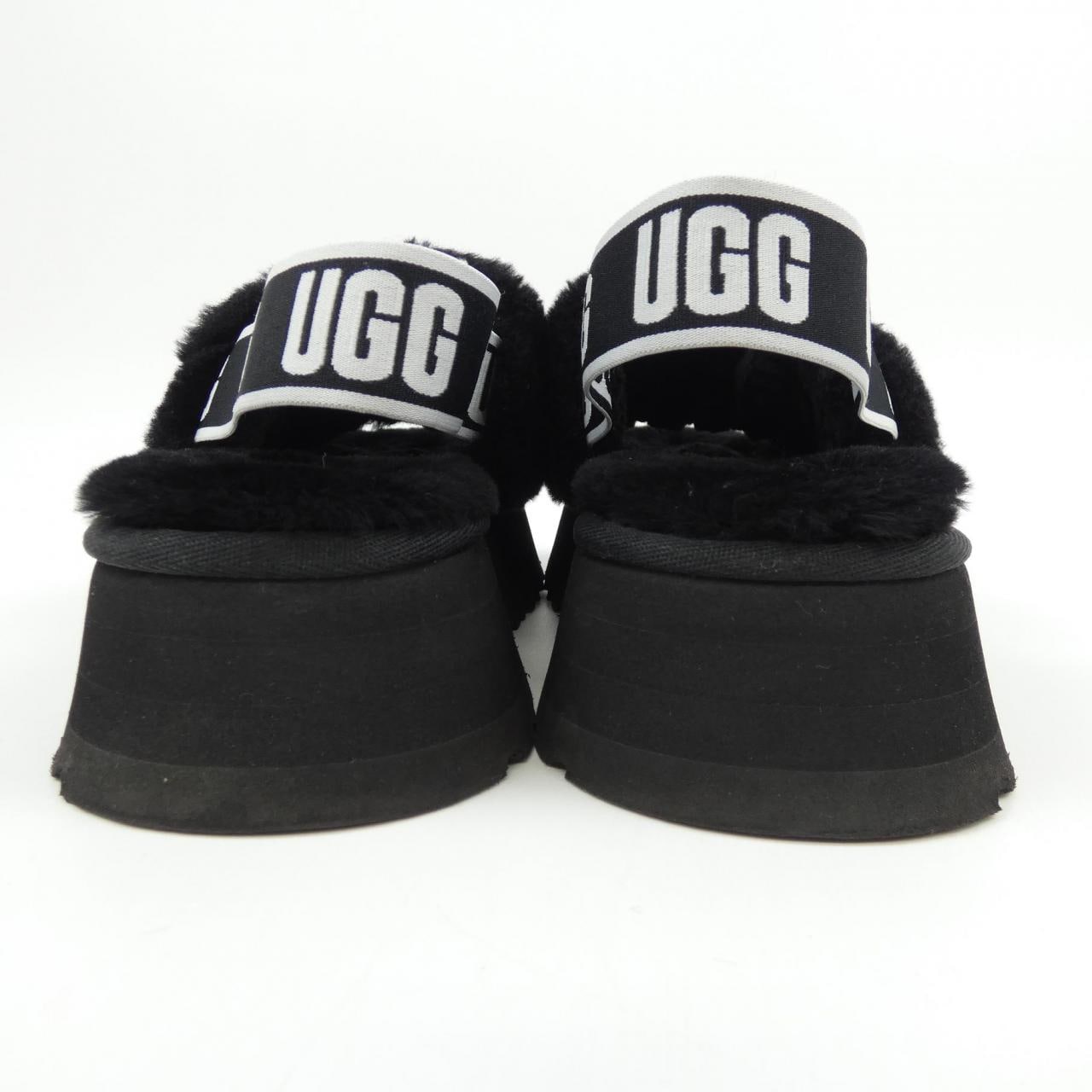 アグ UGG サンダル