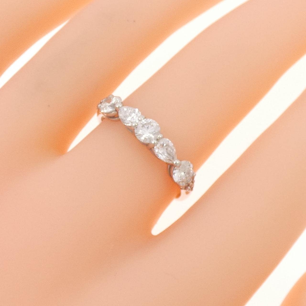 純PT ダイヤモンド リング 0.980CT