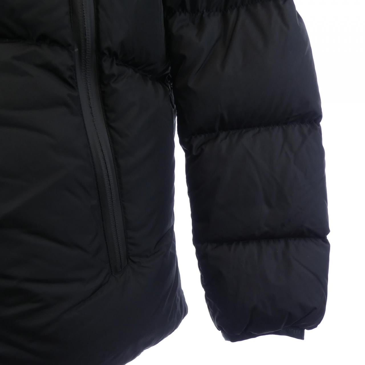 モンクレール MONCLER MONTCLA ダウンジャケット