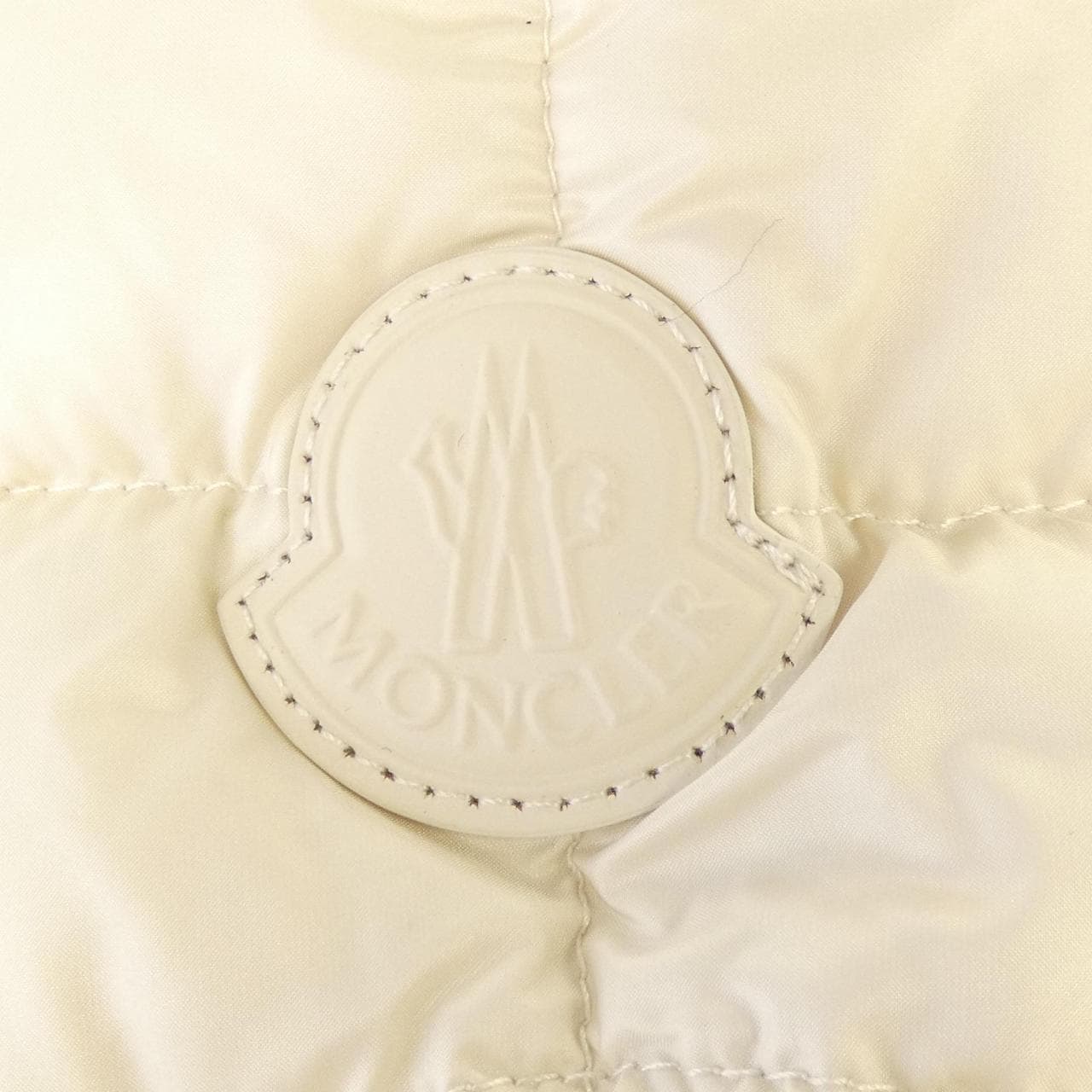 モンクレール MONCLER EGLANTIER ダウンジャケット