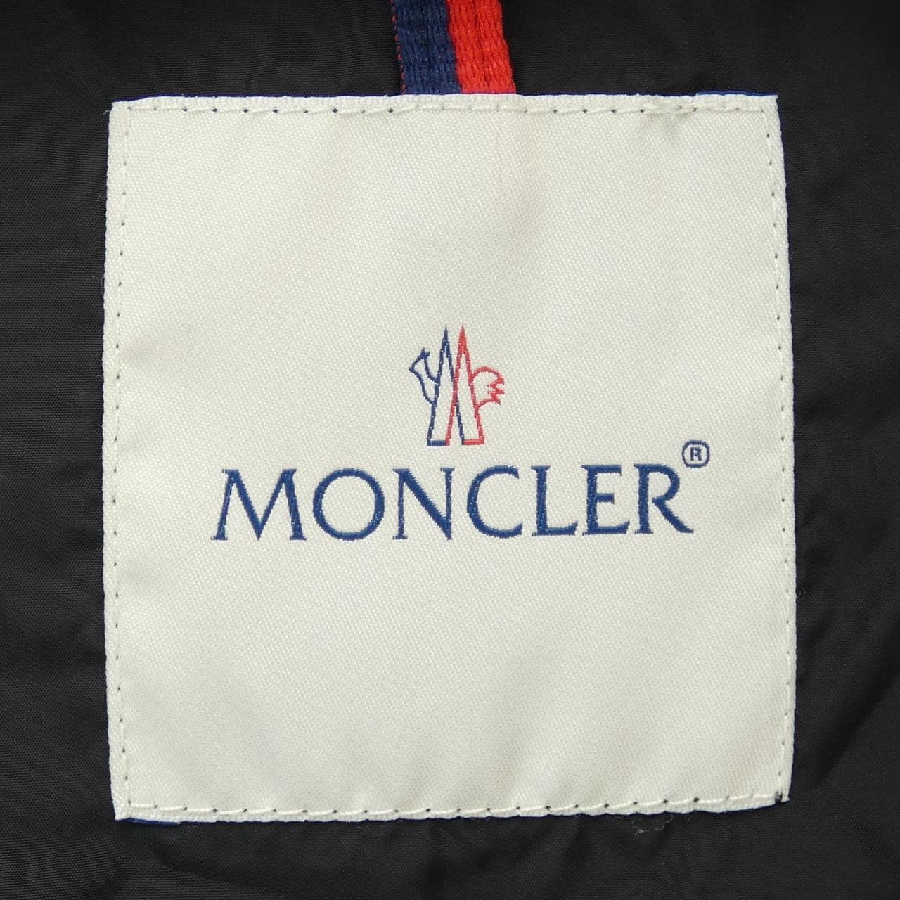 MONCLER蒙克勒·布卢森