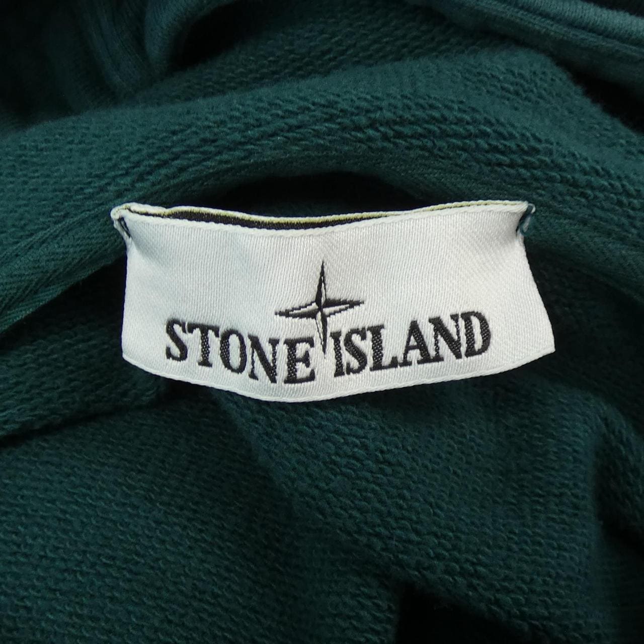 ストーンアイランド STONE ISLAND パーカー
