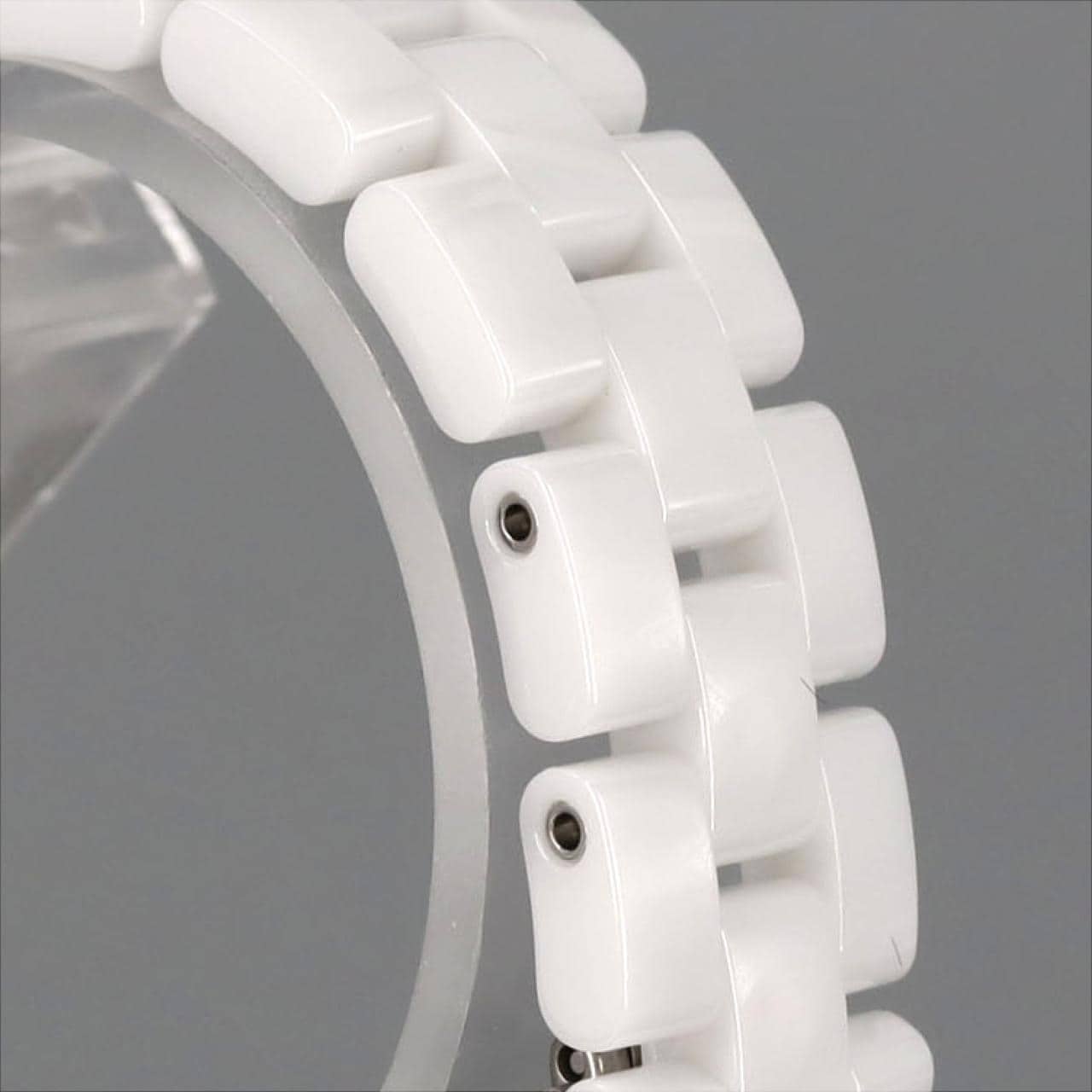 シャネル J12 29mmセラミック･8P H2570 セラミック クォーツ