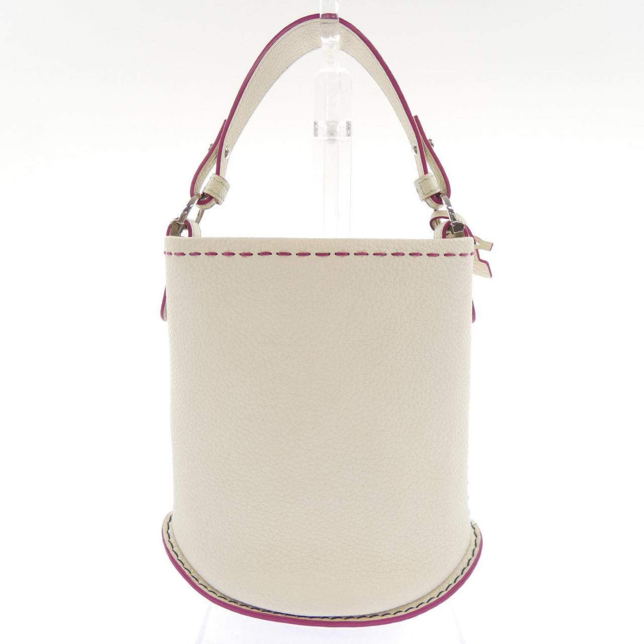 デルボー DELVAUX PIN BUCKET SURPIQUE BAG