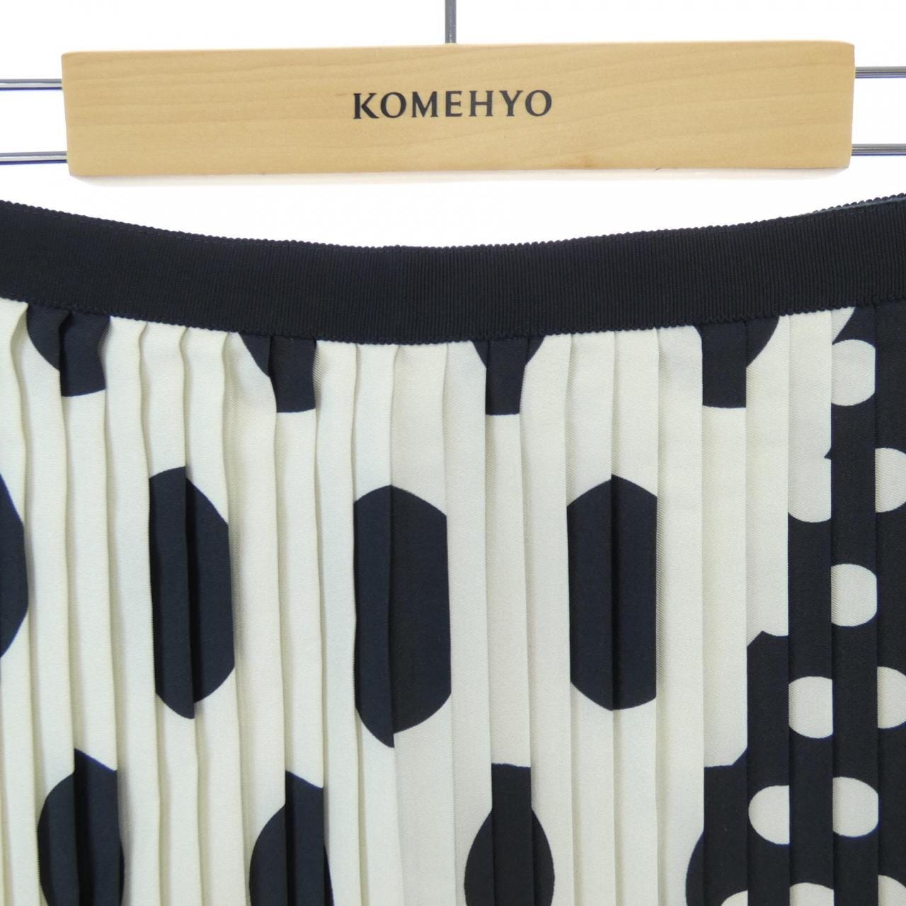 ドリスヴァンノッテン DRIES VAN NOTEN スカート