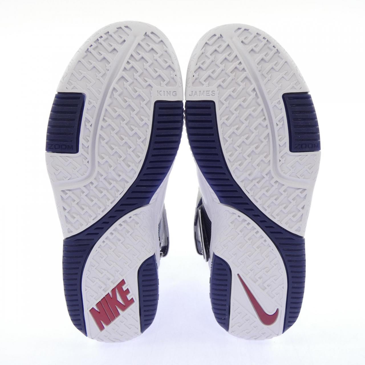 ナイキ NIKE DR0826-100 スニーカー