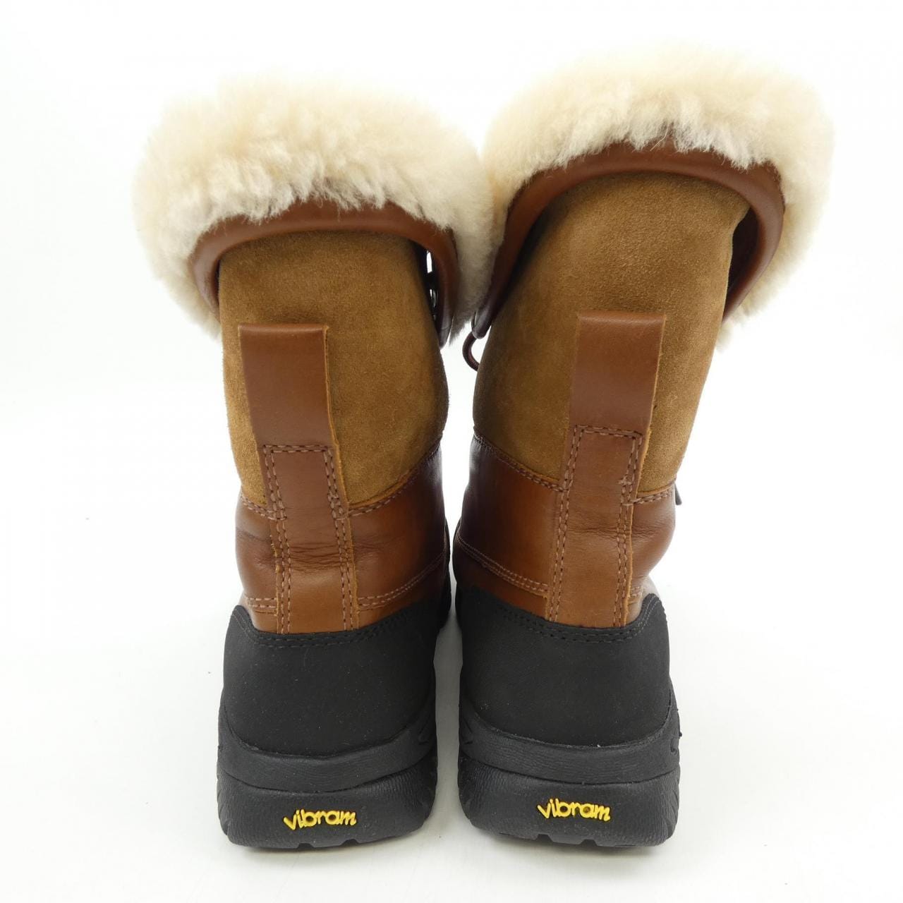 アグ UGG F27015D ブーツ