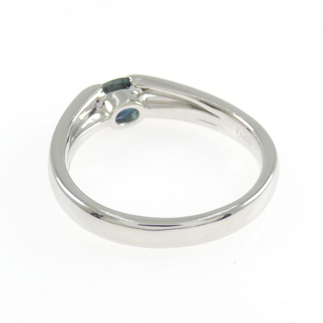 PT900 サファイヤ リング 0.60CT
