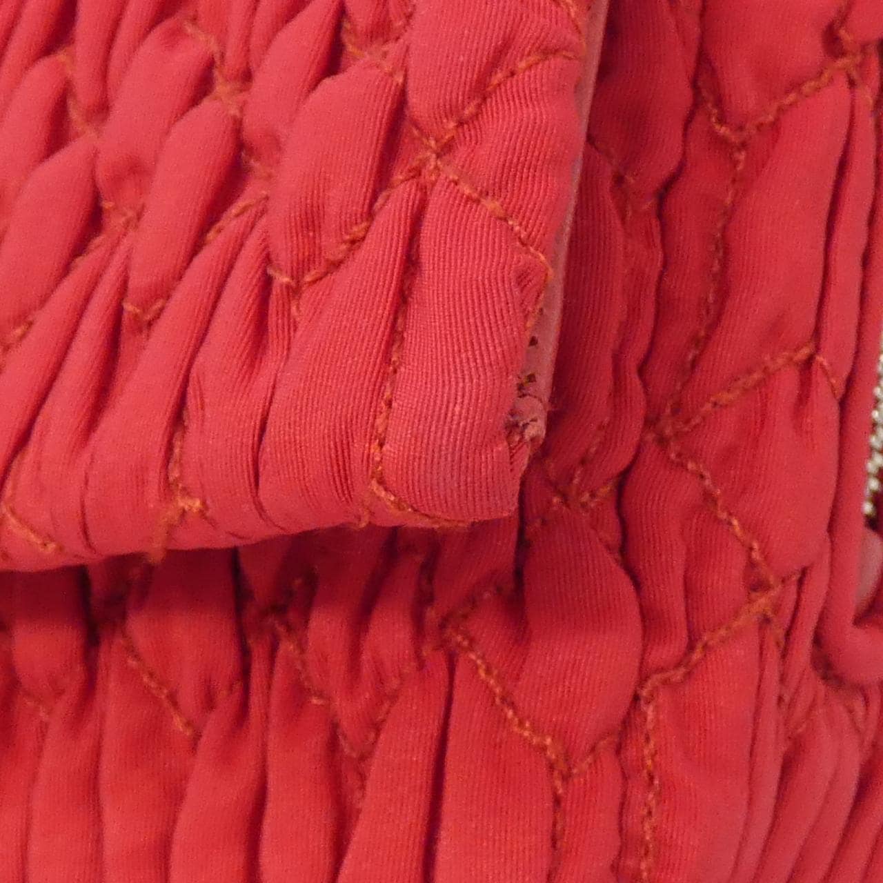 ミュウミュウ RP0415 ショルダーバッグ