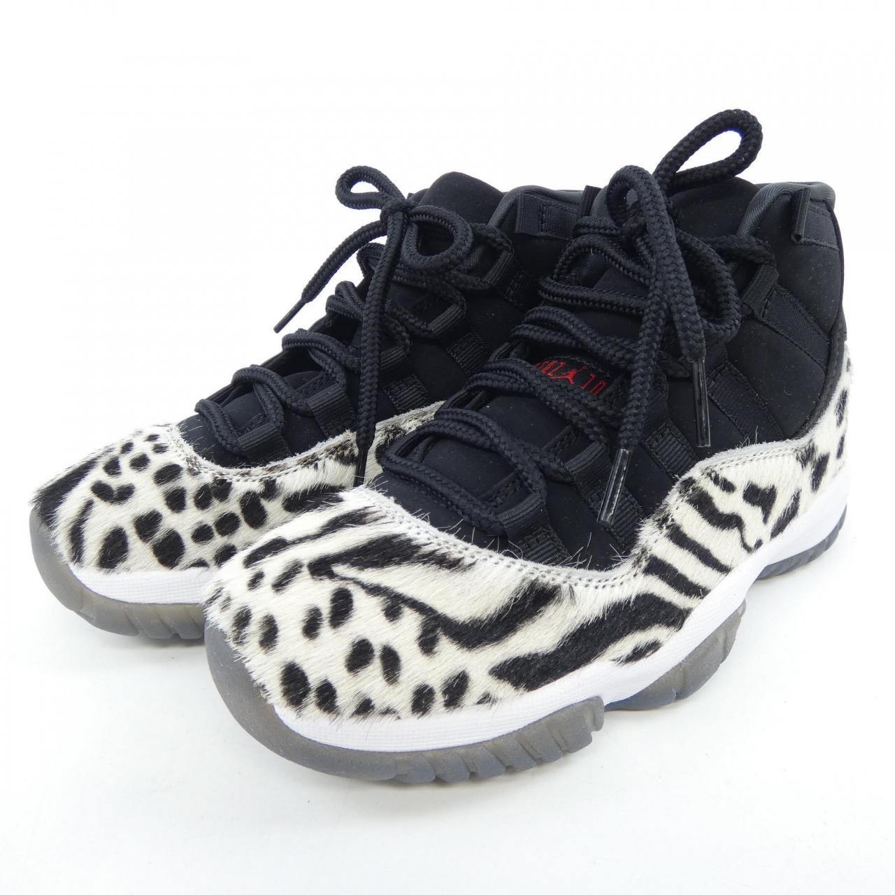 ナイキ ジョーダン NIKE JORDAN AR0715-010 スニーカー