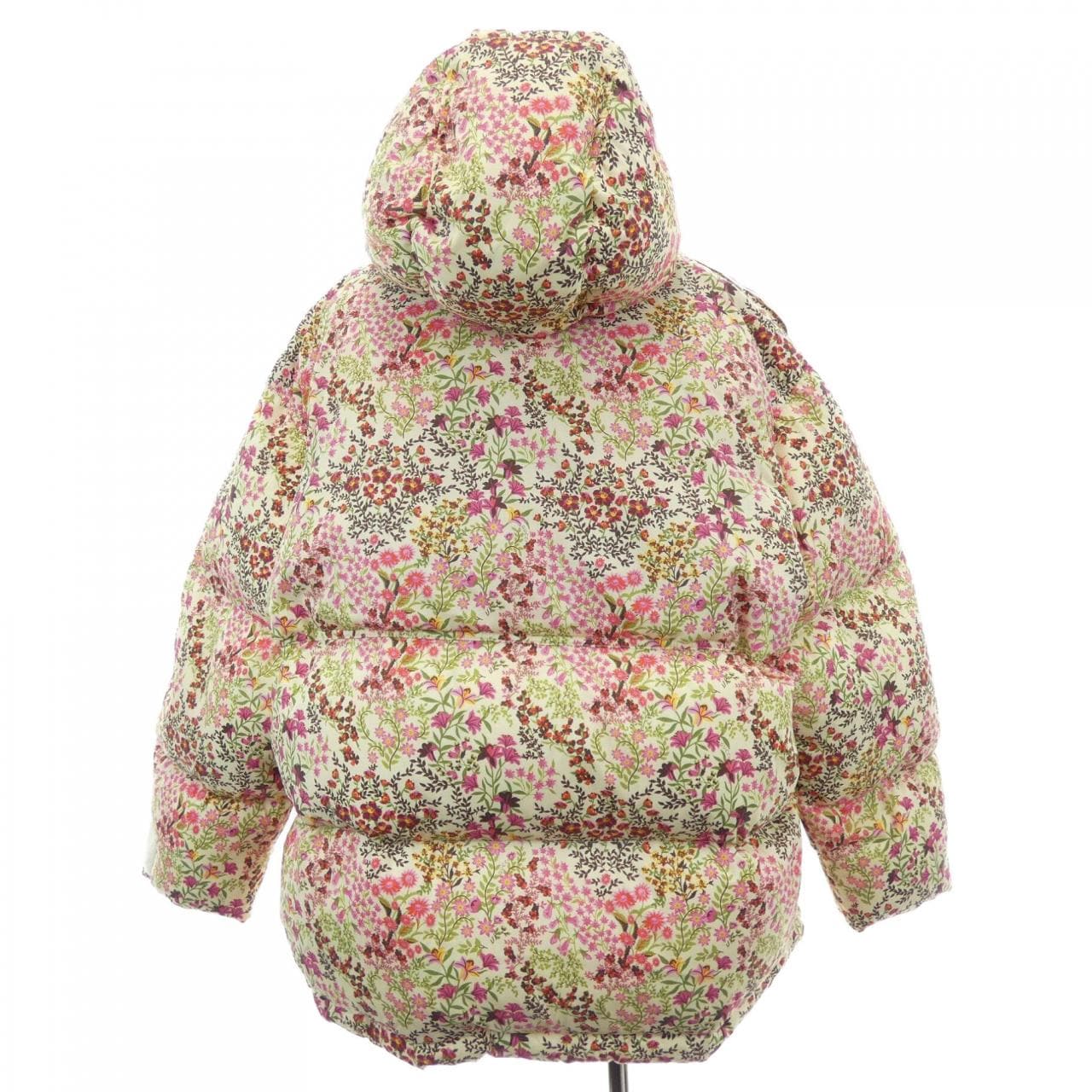 グッチ GUCCI 日本限定 722876 Z9AA0 ダウンジャケット