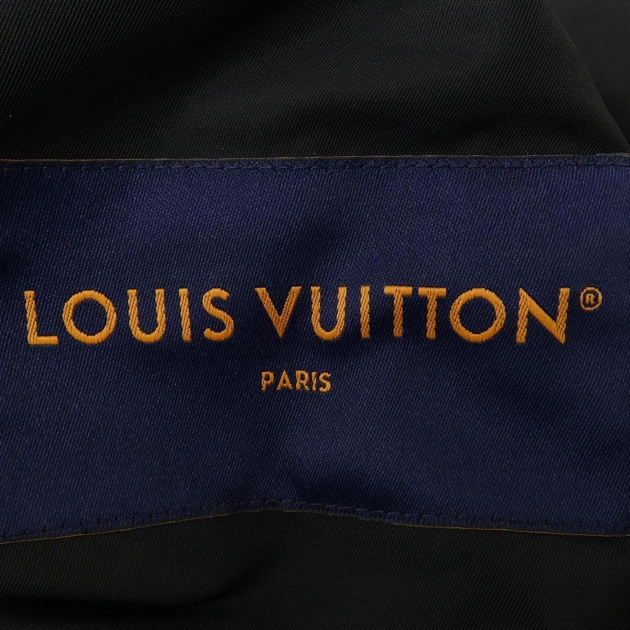 ルイヴィトン LOUIS VUITTON モノグラムリバーシブルナイロンウインドブレーカー HLB46WMO6 ブルゾン